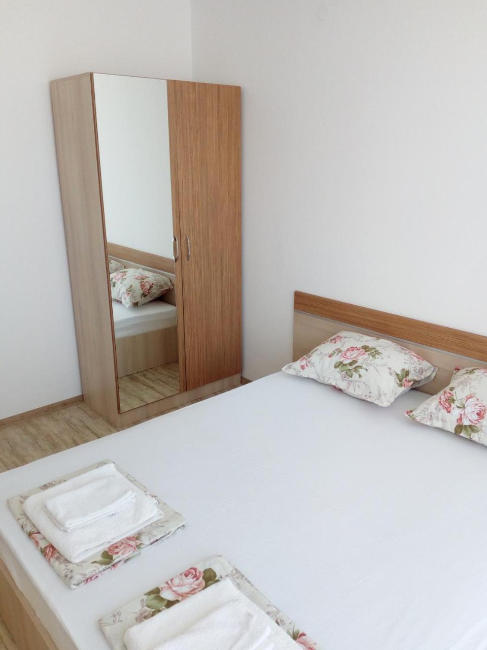 Apartments In Black Sea Star Complex Sozopol Bagian luar foto